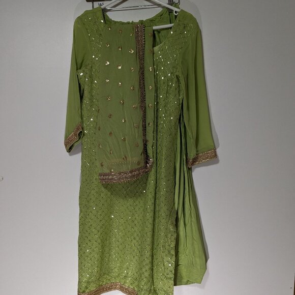 Indian Beaded Kurta with Matching Scarf and Bottoms Lime Green Gold - Picture 1 of 12